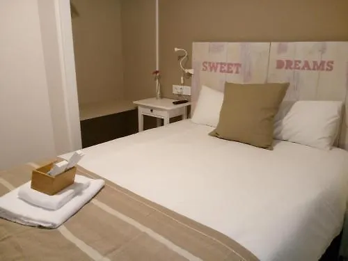 7 Kale Bed And Breakfast Bilbao