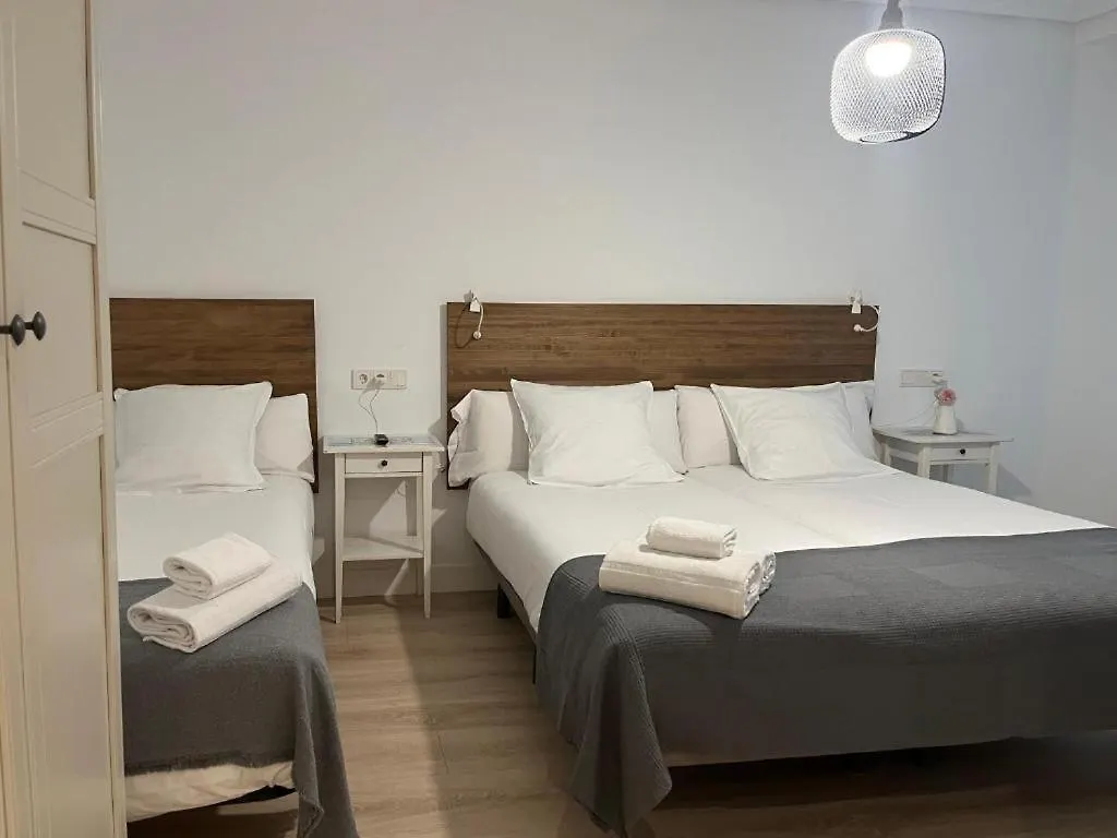 7 Kale Bed And Breakfast Bilbao Bed & Breakfast
