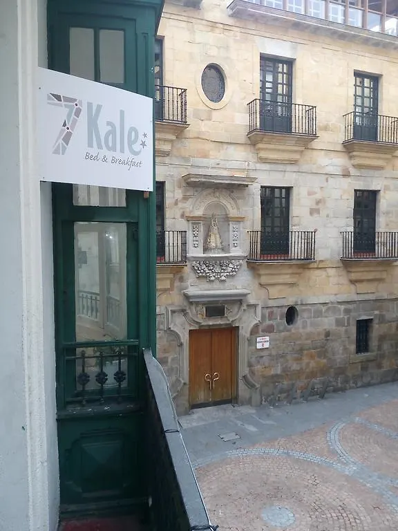 7 Kale Bed And Breakfast Bilbao